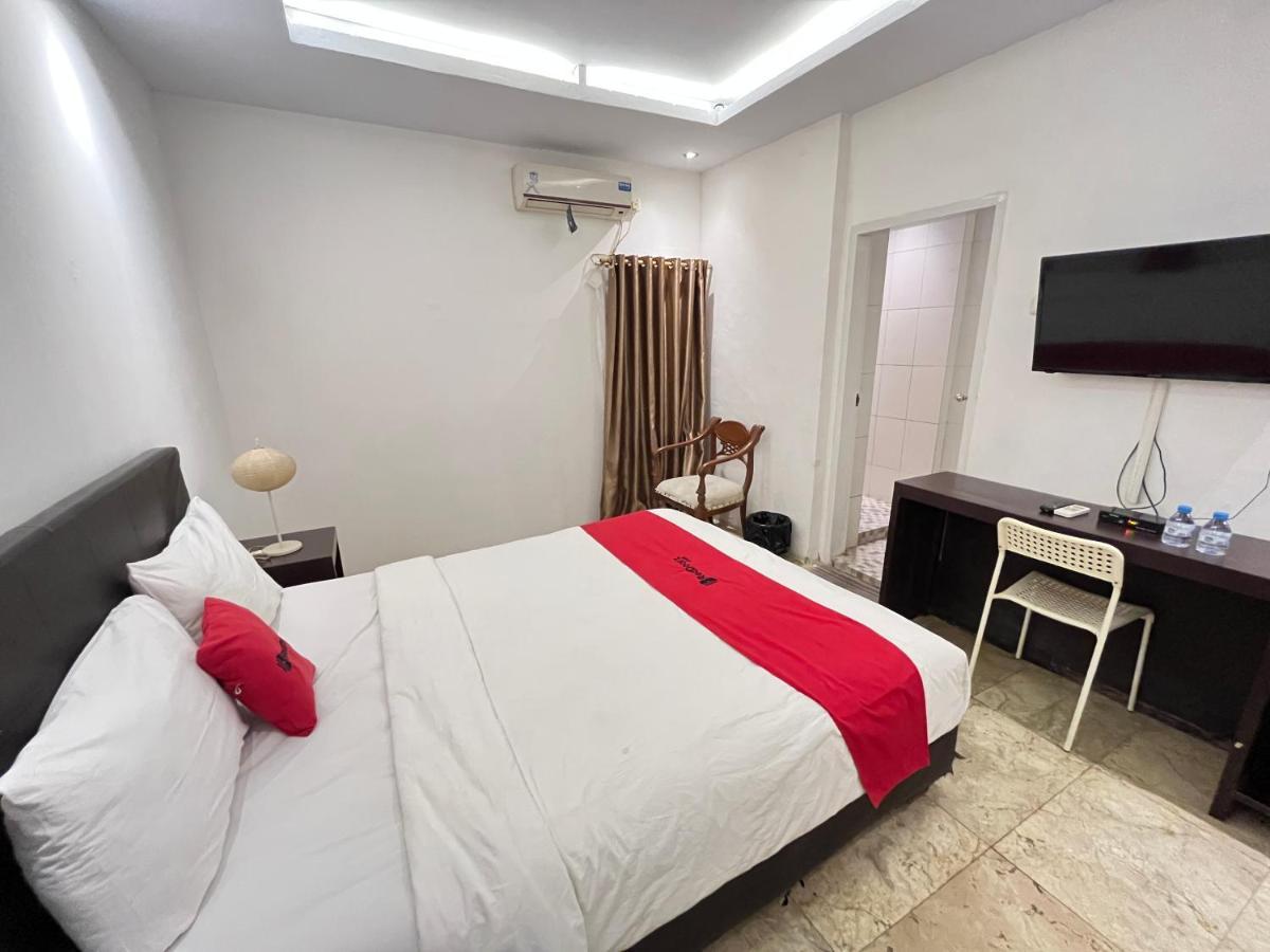 Reddoorz Near Kantor Walikota Manado Zewnętrze zdjęcie