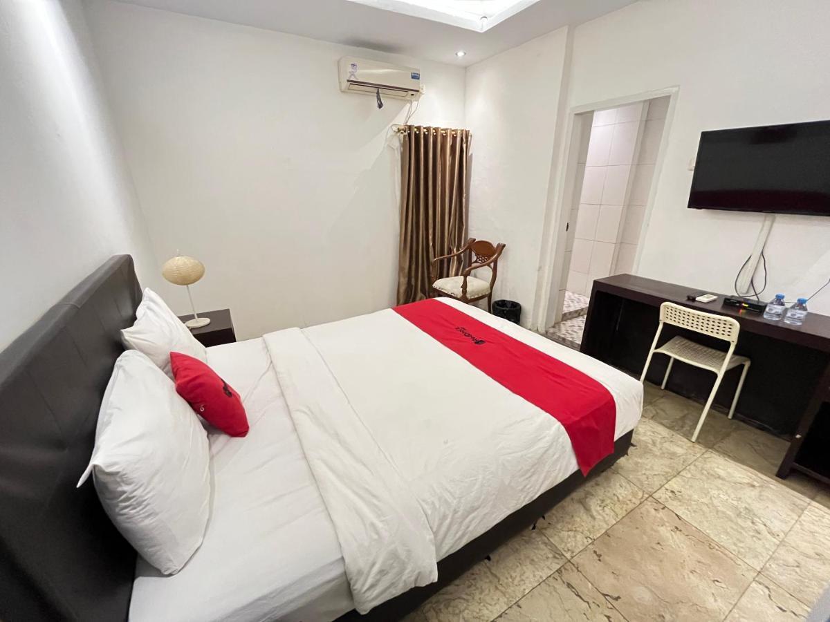 Reddoorz Near Kantor Walikota Manado Zewnętrze zdjęcie