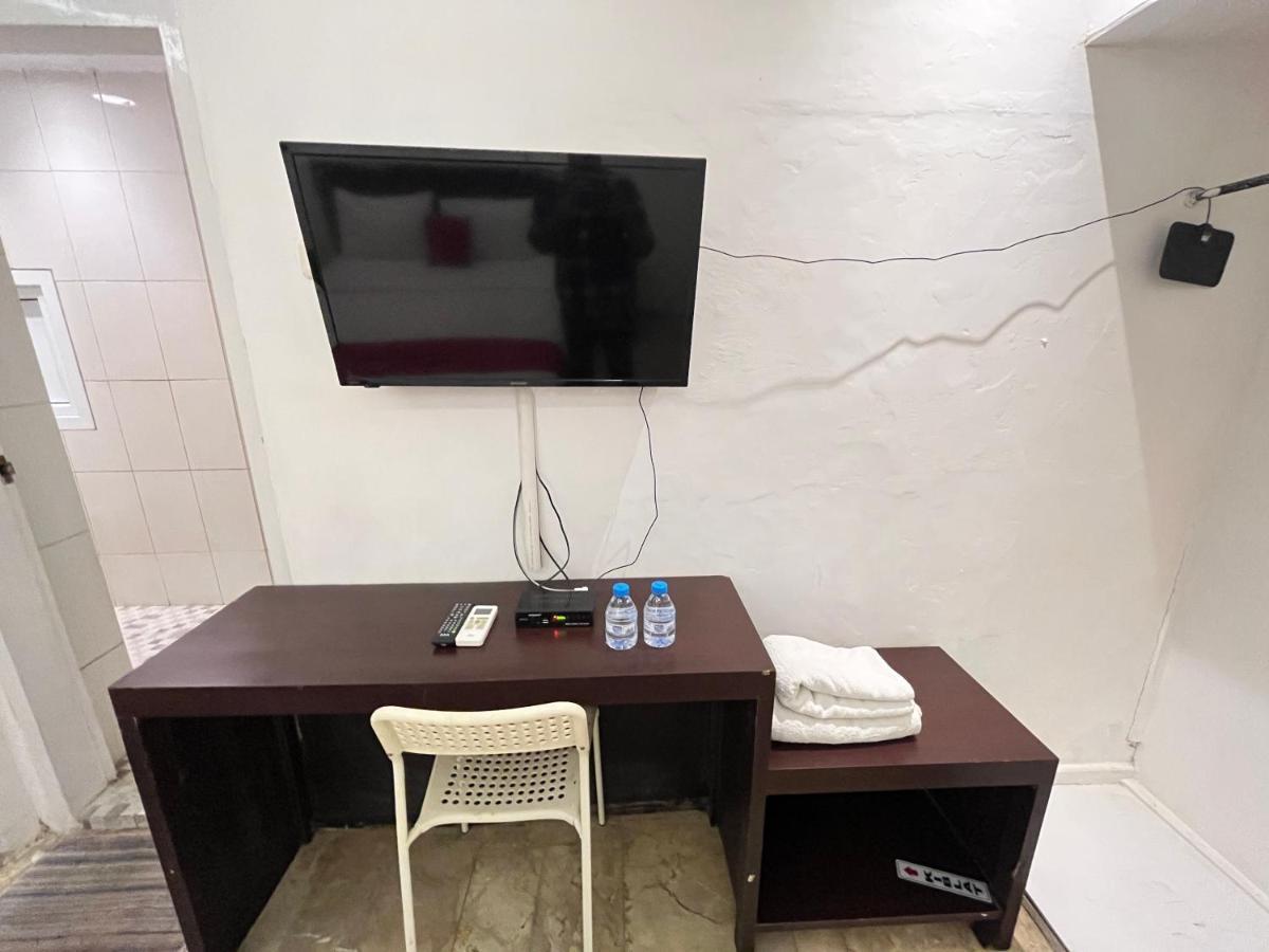 Reddoorz Near Kantor Walikota Manado Zewnętrze zdjęcie